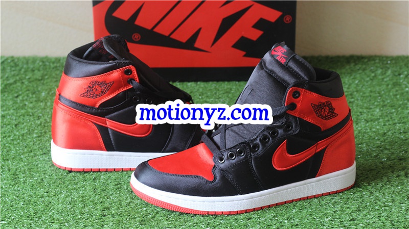 Authentic Air Jordan 1 Retro Satin Banned